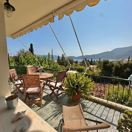 Kate's Place Apartment, 5' Walk From The Καραβόμυλος