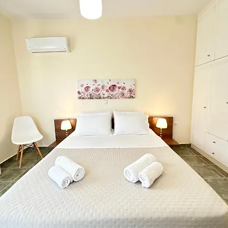 Kate's Place Apartment, 5' Walk From The Καραβόμυλος