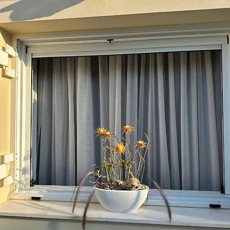 Kate's Place Apartment, 5' Walk From The Apartment Karavomylos